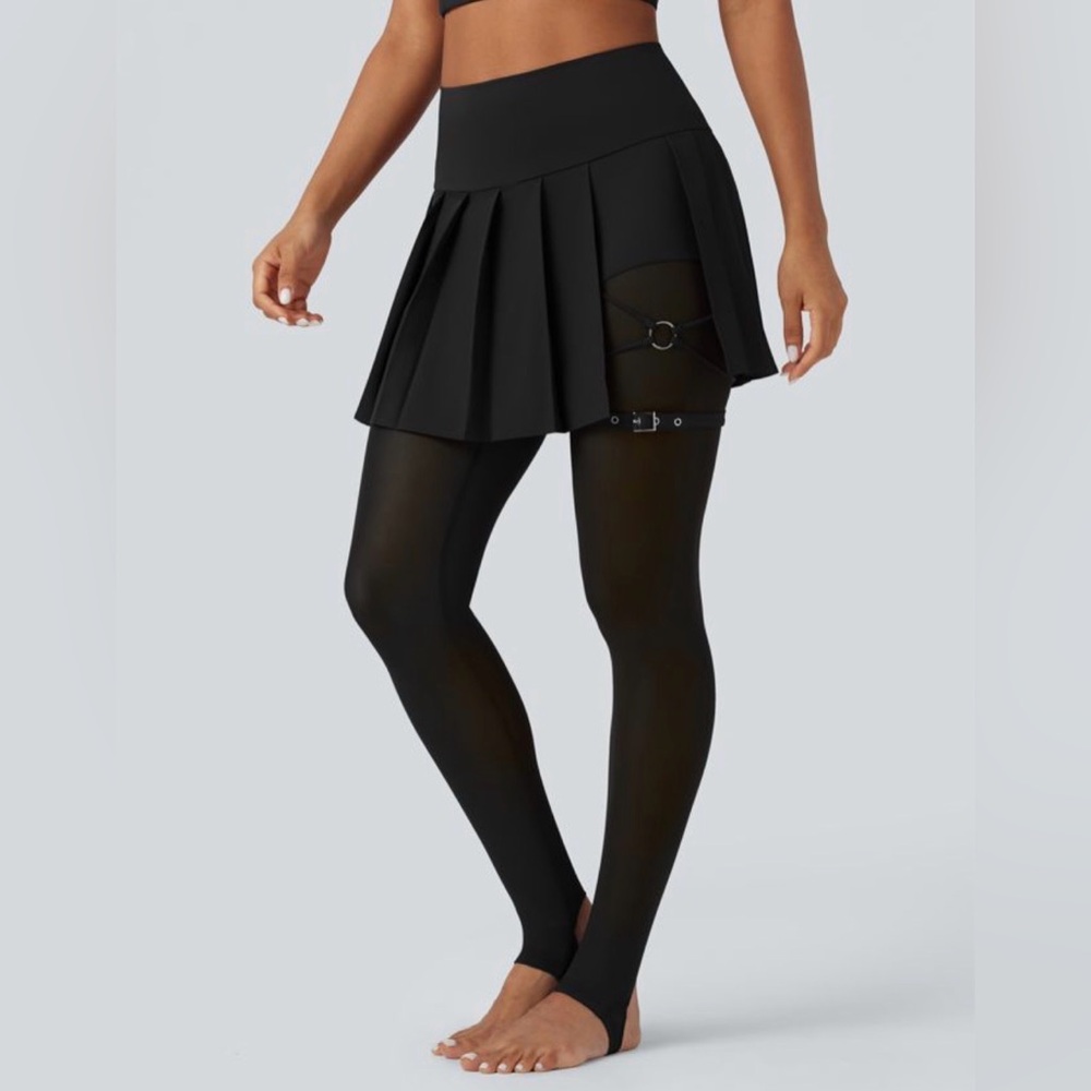 Halara Pleated 2-in-1 Mesh Stirrup Skirted Leggings with Pockets